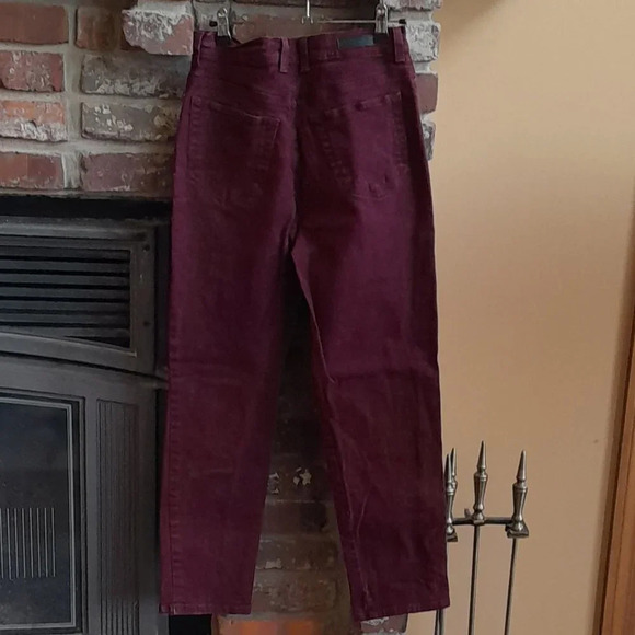 Gloria Vanderbilt Jeans - Picture 3 of 5